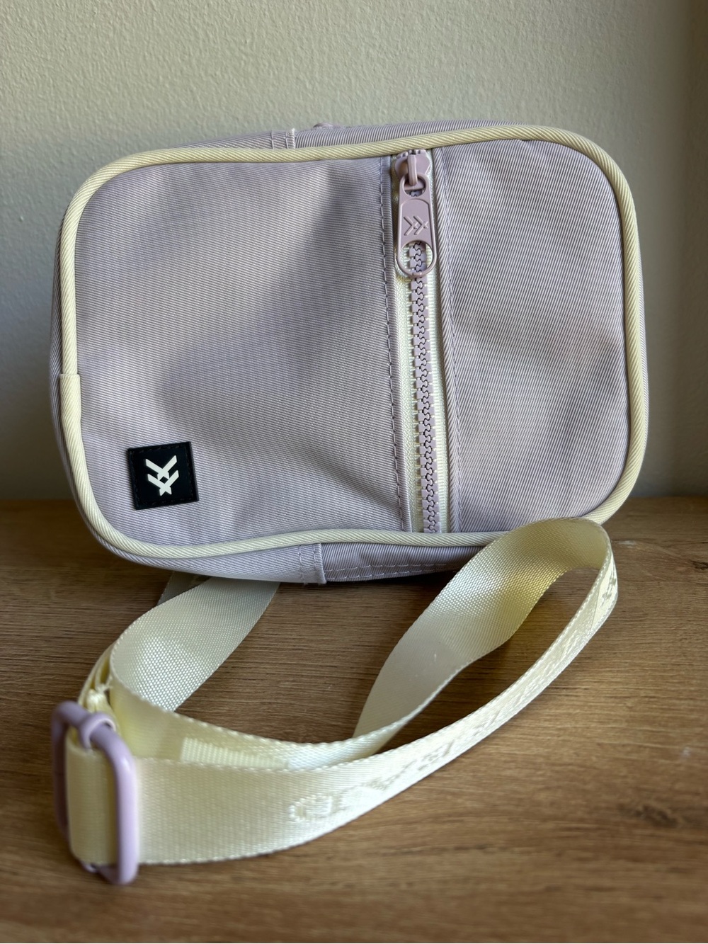 Thread Crossbody Bag - Lavender